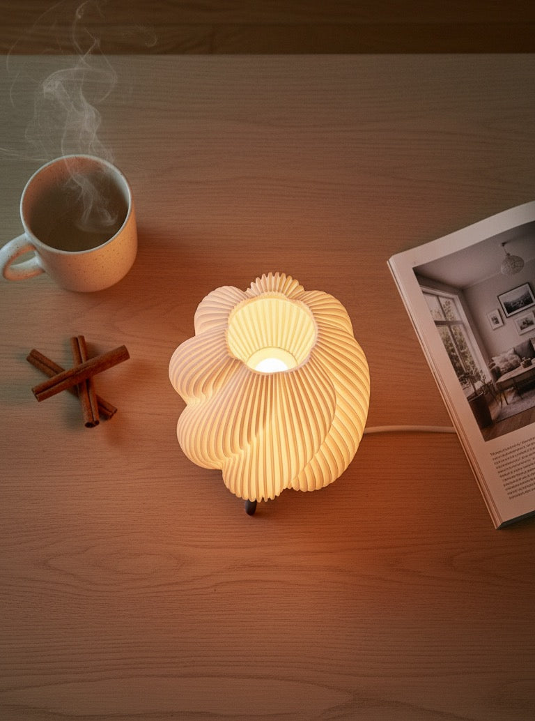 The COZY KNOT Lamp